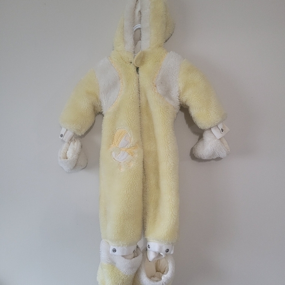 Vintage  Yellow and white baby bear snowsuit 18-24months made in Canada - Picture 12 of 16